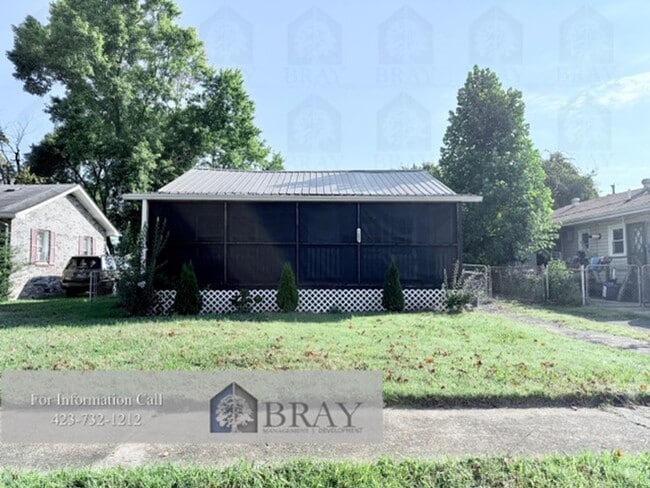Building Photo - Modern 2-Bedroom Home with Screened Porch ...