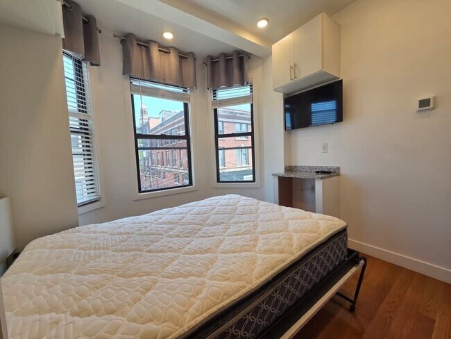 Photo - 16 5th St Unit 11