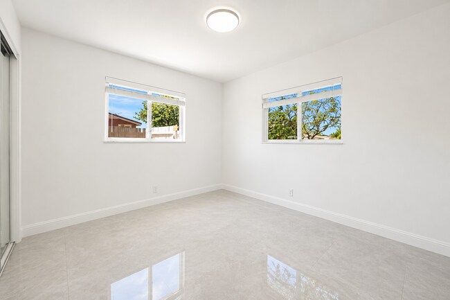 Photo - 2100 N Seacrest Blvd
