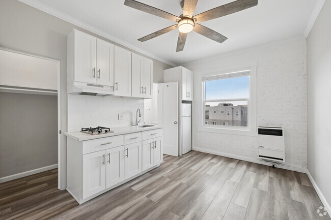 Studio, 1BA - 225SF - Living Space