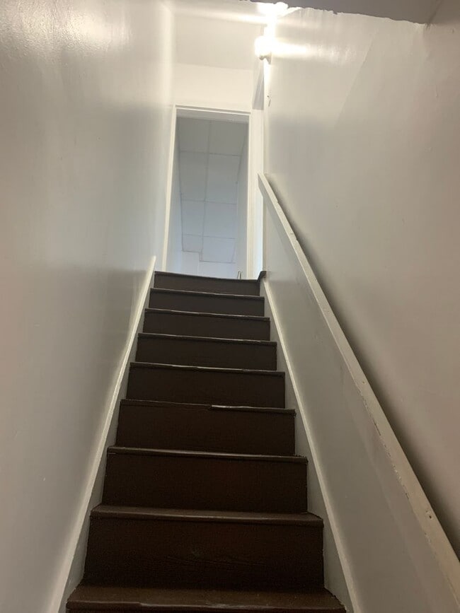 Photo - Future Rental-York City-4 Bedroom 1 Bath House