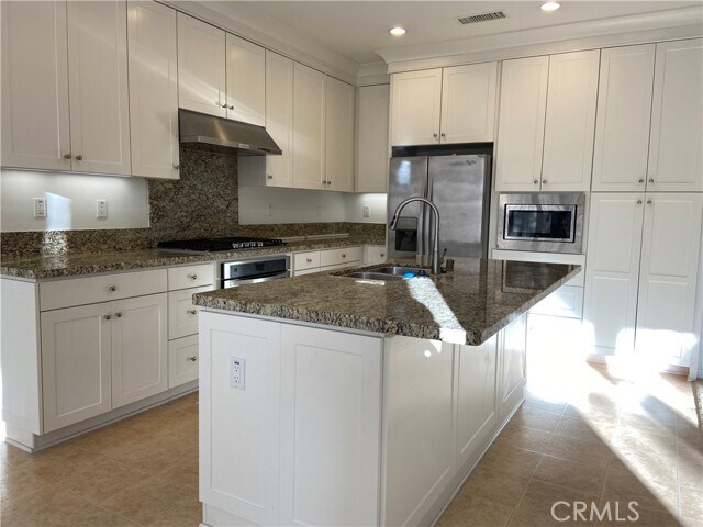 Photo - 52 Ivory Petal Casa