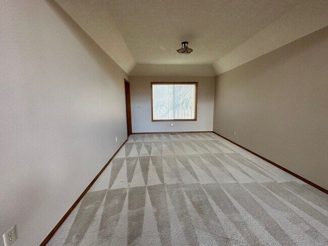 Photo - 16256 NW Kevin Ct