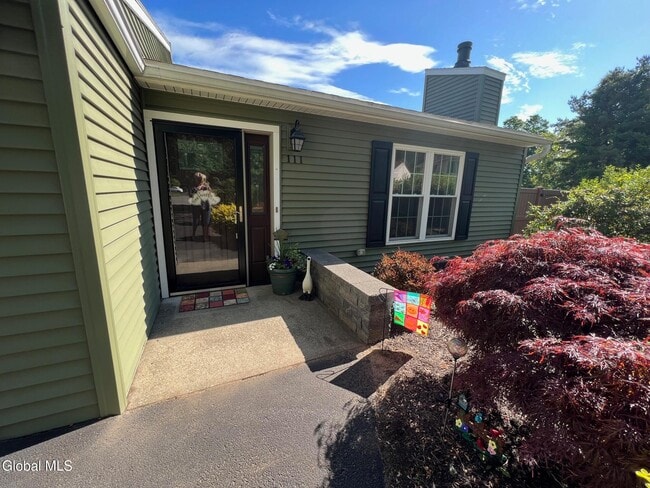 Photo - 111 Stone Ridge Ct