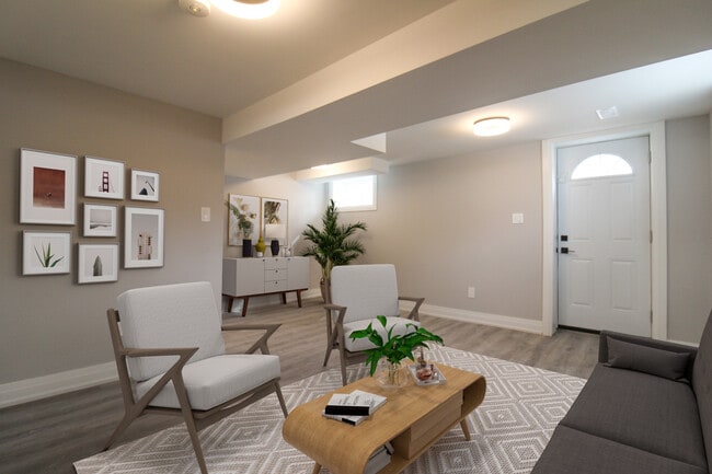 Photo - 2 Bedroom Lower Level Unit – All Utilities & Parking Included – $1,899/month Unité A