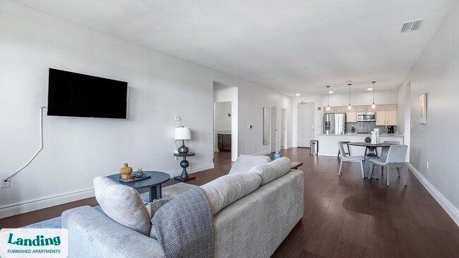 Photo - 12312 Mayfield Rd Unit 305.1405300