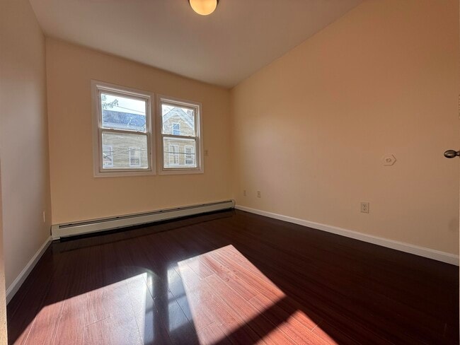 Photo - 214 Hamilton Ave Unit 2