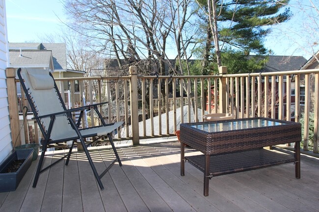 Photo - 61 Quincy St Unit 2