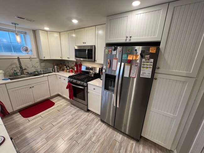 Photo - 116 Holland St Unit #1A