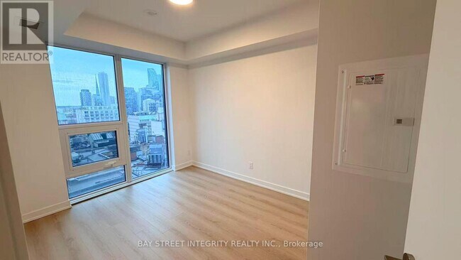 Photo - 100 Queen St E Unit 1508