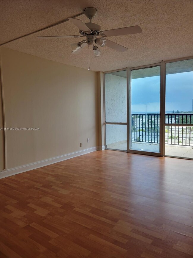 Photo - 2049 S Ocean Dr Condominio Unidad 1105