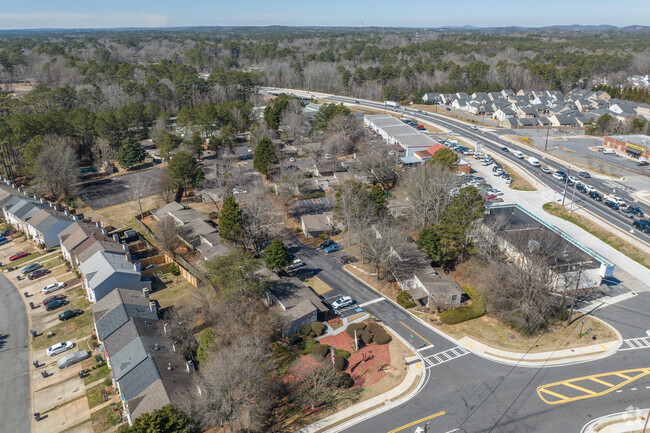 Aerial - Amberlake Apartments