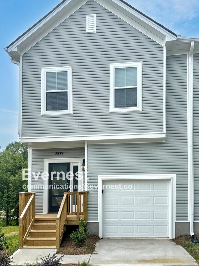 Photo - 309 Pawley Dr House