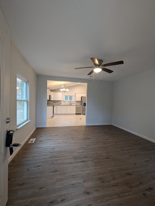 Photo - 4737 Old Guinn Rd