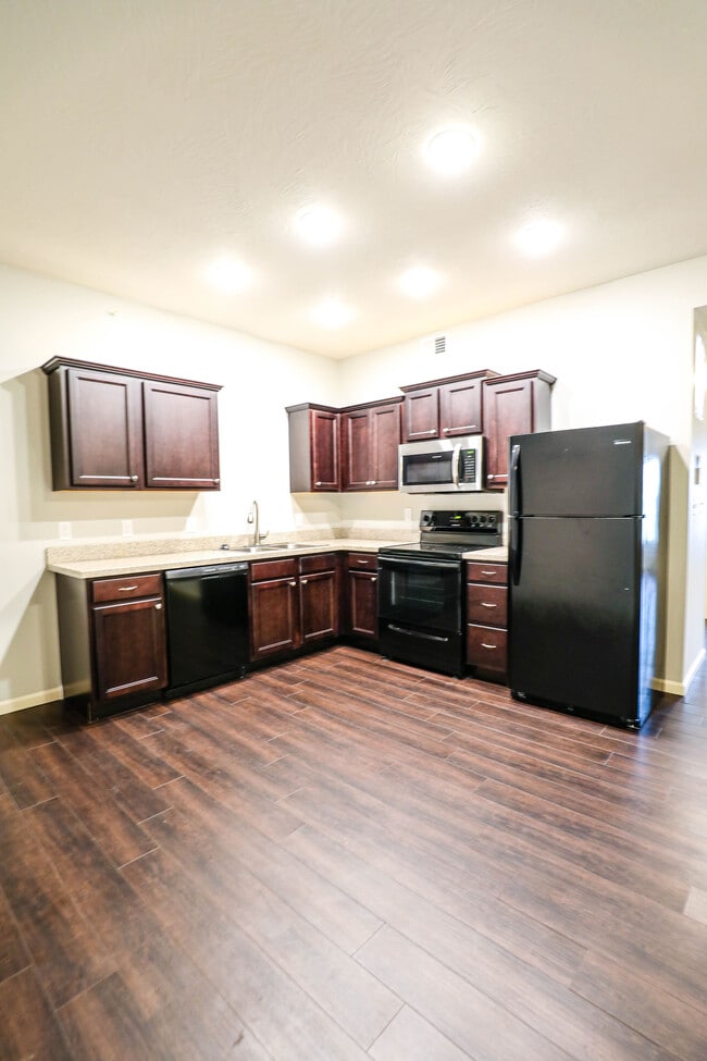 Tower B or C - Kitchen