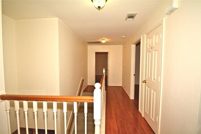 Photo - 17315 Marigold Dr