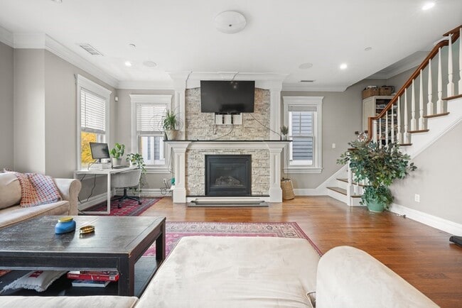 Photo - 3 M St Unit 6