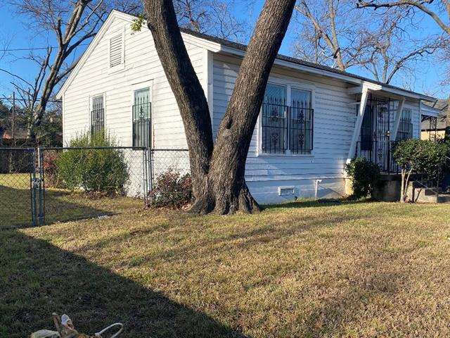 Photo - 3415 Edgewood St