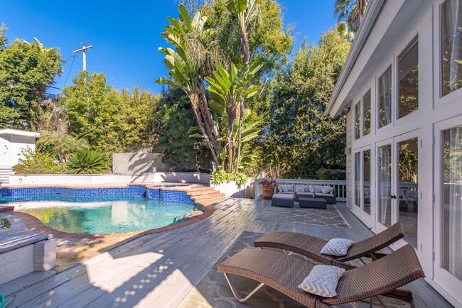 Photo - 3245 Provon Ln