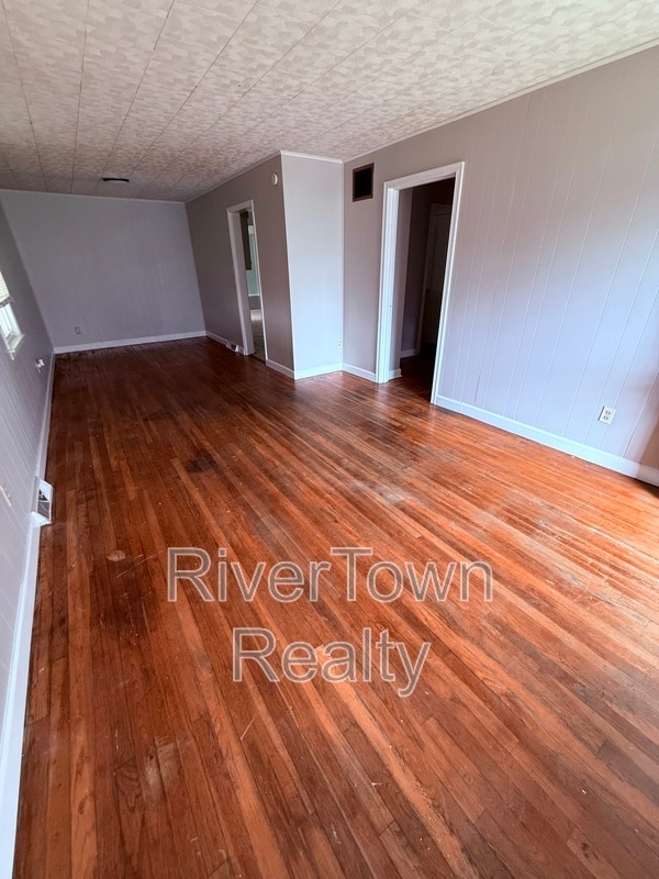 Photo - 4406 Ferndale Rd