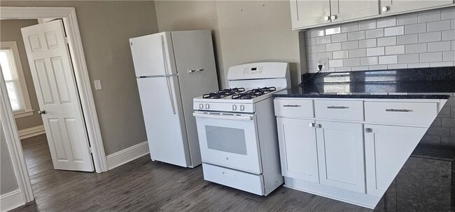 Photo - 80 Serrel Sweet Rd