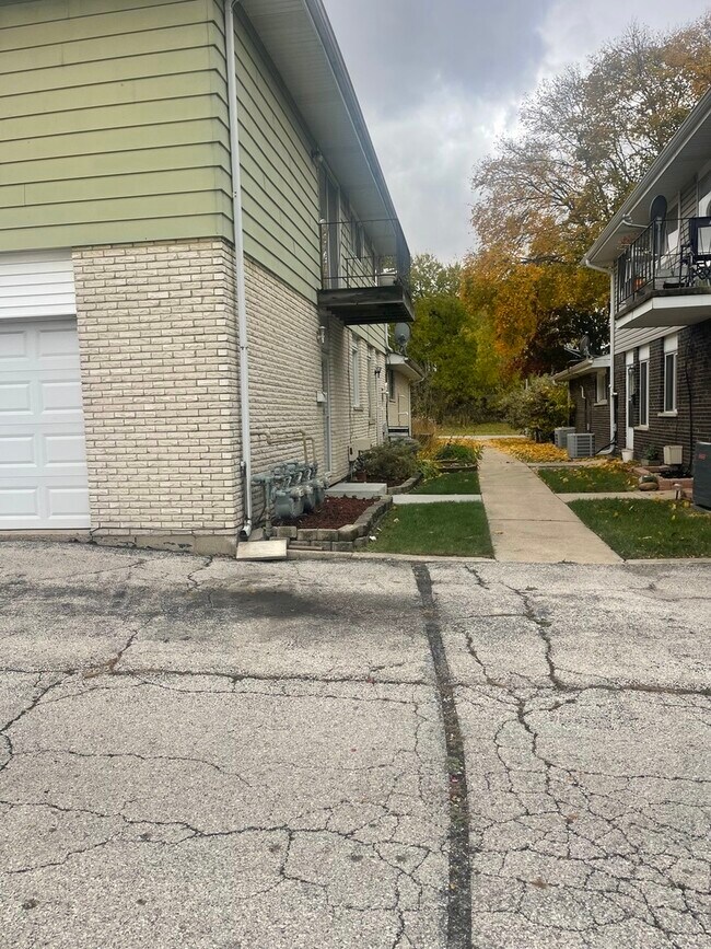 Photo - 10445 Austin Ave