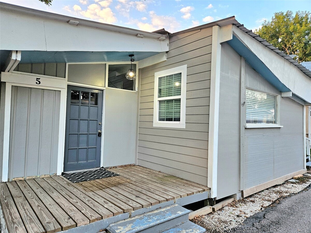 Photo - 4419 W Bayshore Dr