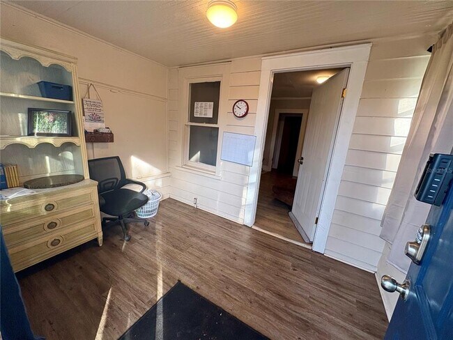 Photo - 1145 16th Ave S