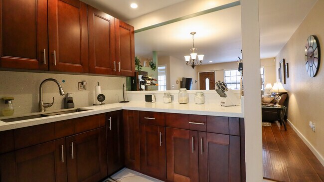 Photo - 2321 Plum Ct