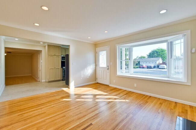 Photo - Stylish San Jose Home and Private Yard