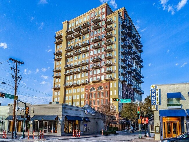Photo - 4611 Travis St Condo Unit 1401-A