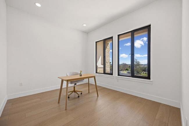 Photo - 1020 Mountain Leather Dr