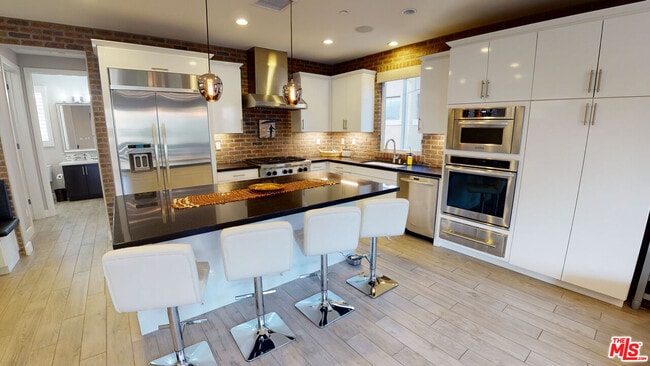 Photo - 12860 S Seaglass Cir