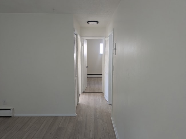 Photo - 20-60-60 S Linden Rd Unidad 20-60 S Linden Rd