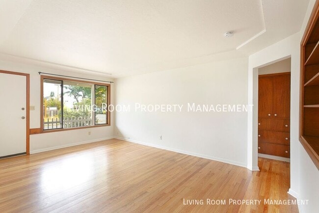 Photo - 7906 NE Oregon St