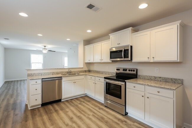 Photo - 617 Green Wigeon Rd