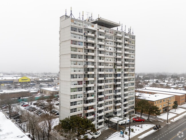 Photo - Redhill Tower
