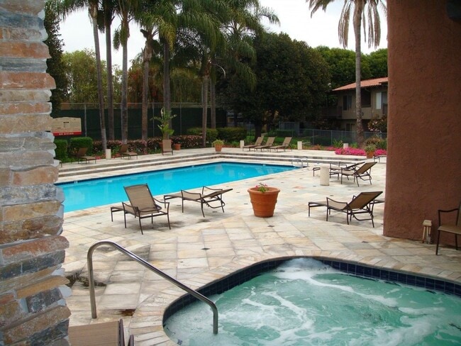 Building Photo - Santa Ana Junior 1 Bedroom 1 Bath Condo - Ground Floor - Gated - Pool/Spa Unit G13