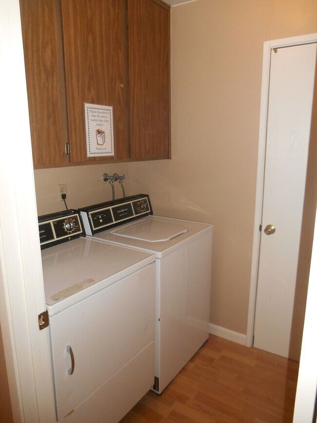 Photo - 2 bedroom plus loft condo with carport