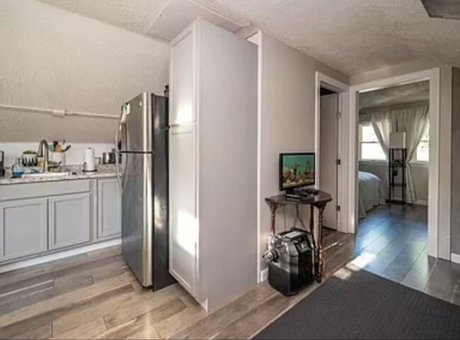 Photo - 3469 Bessie St Unit B