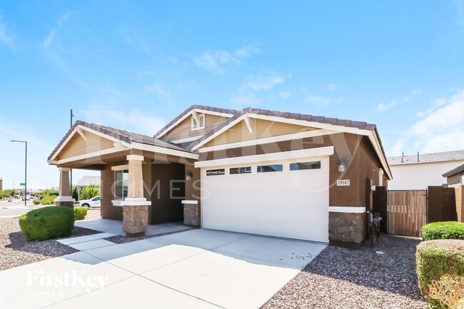 Photo - 19947 W Moonlight Path