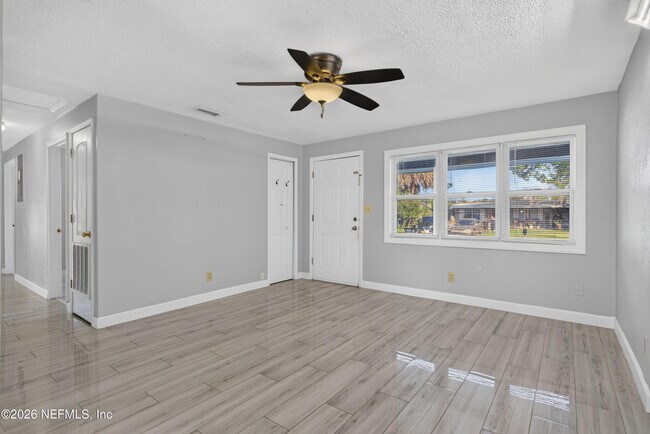 Photo - 442 Ameca Ave