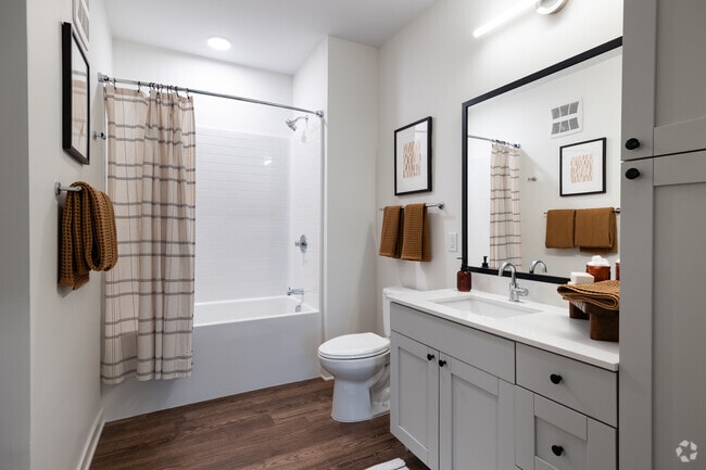 1BR, 1BA - 755SF - B2
