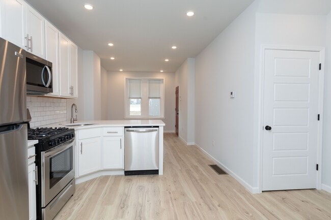 Photo - 2911 W Clearfield St Unidad A