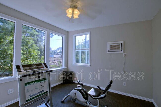 Photo - 631 Co Rd 270