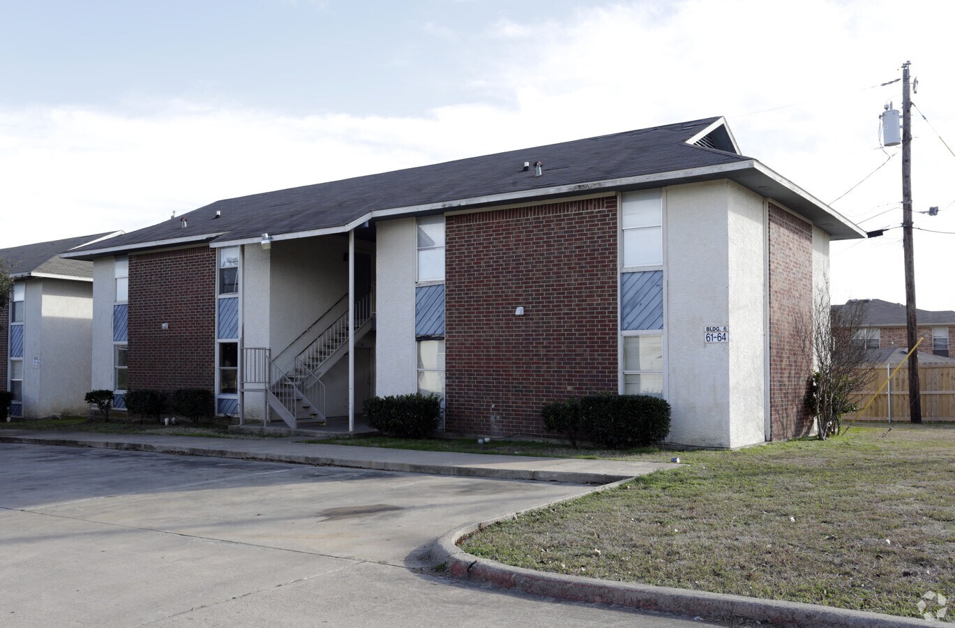 Hickory Hill Apartments - Hickory Hill Apartments