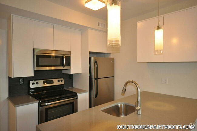 Building Photo - 659 Massachusetts Ave Unit 7 Rental