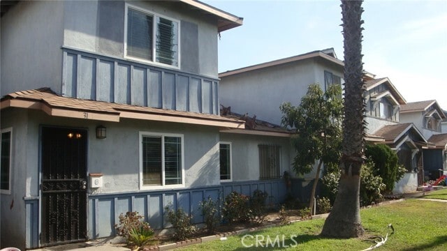 Building Photo - 31 Paradise