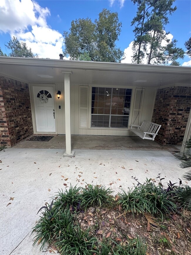 Photo - 3310 Brooktree Ln