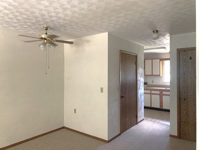 Photo - River Court Apartments